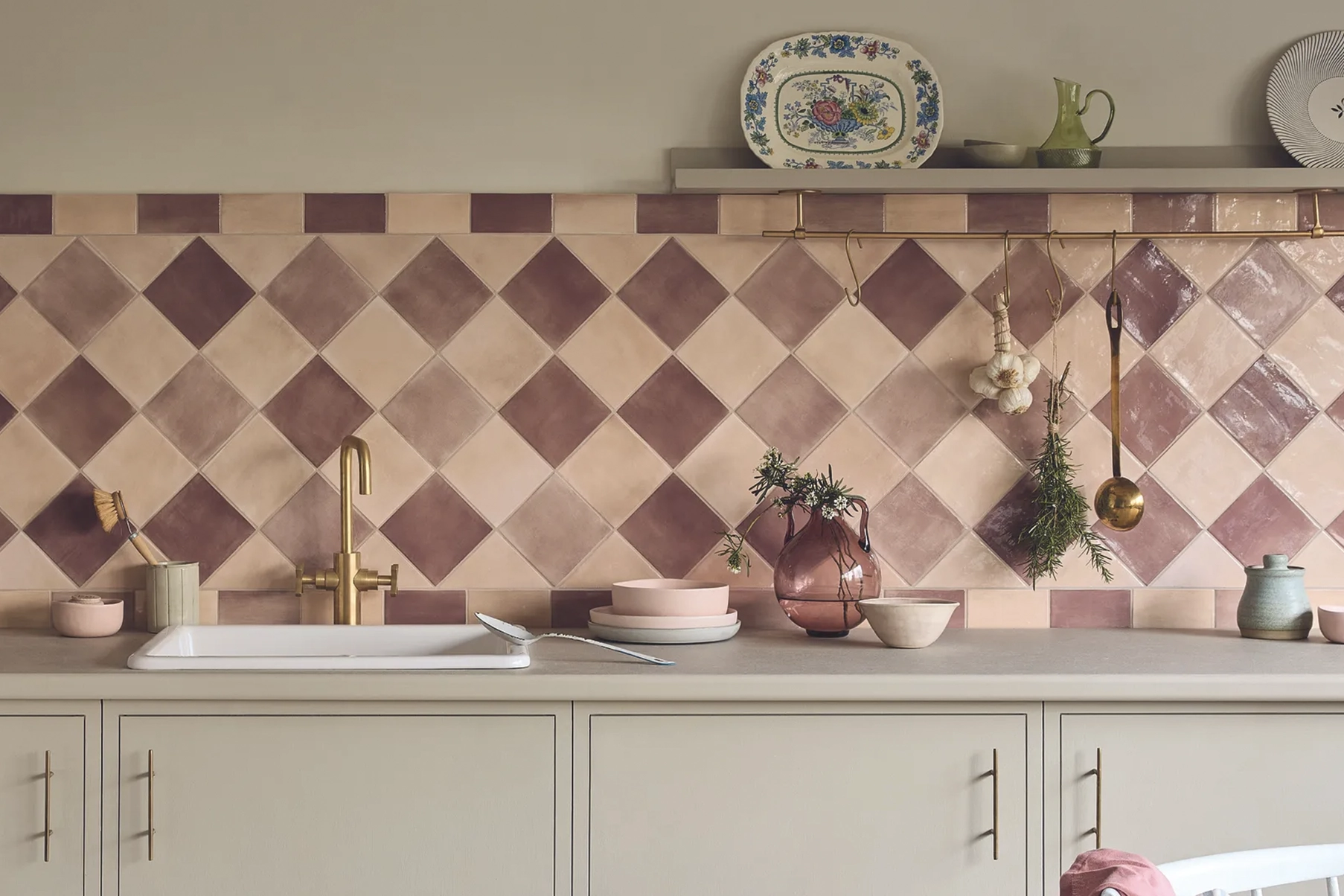 Why Chequerboard Tiles Are Everywhere_Header Image_Blog